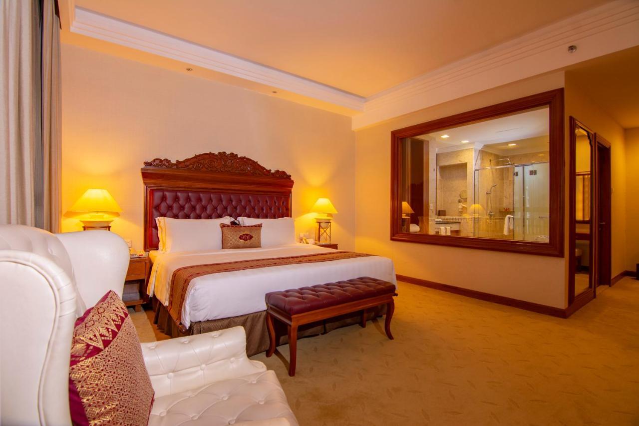 Готель Royale Chulan Куала-Лумпур Екстер'єр фото Deluxe Room